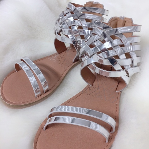 Silver Metallic Strappy Gladiator Sandals Metallic Sandals - Picture 3 of 8